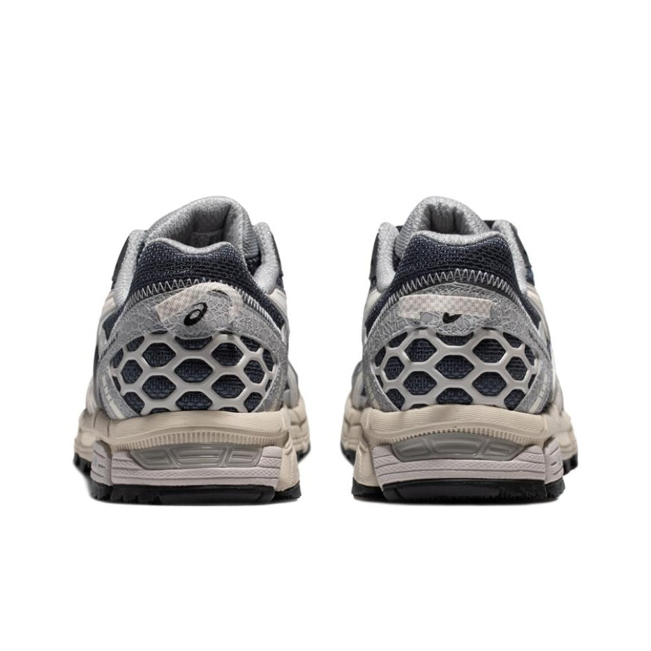 ASICS Gel-Kahana 8 – Trail Running Sneaker | Grey / Black / Brown | Men’s | 1011B109-031