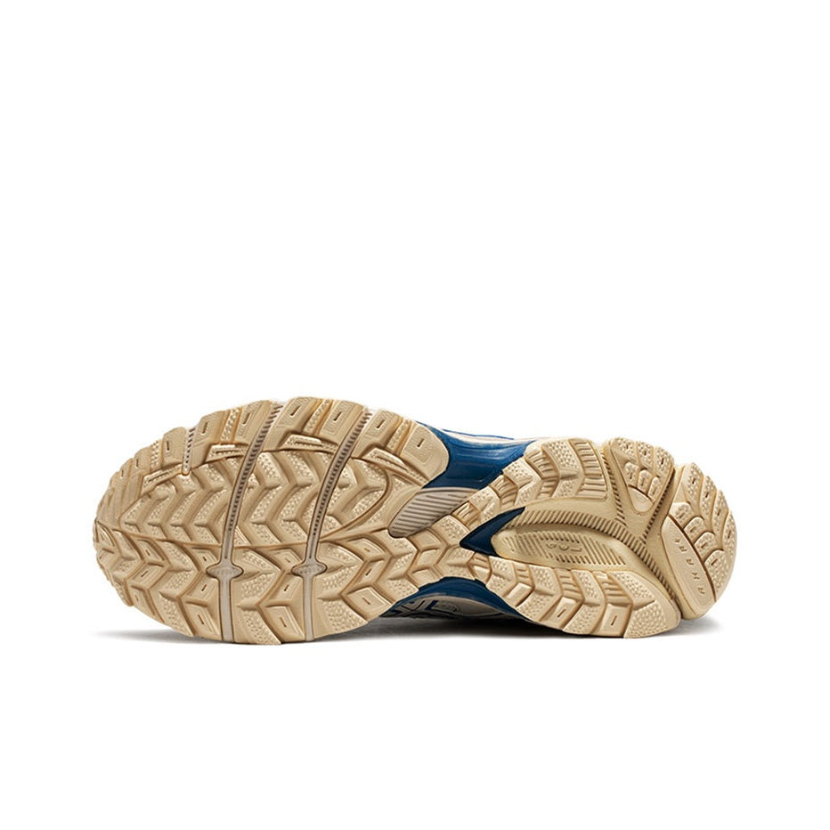 ASICS Gel-Kahana 8 Retro Trail & City Running Shoe – Brown/Blue (Unisex)